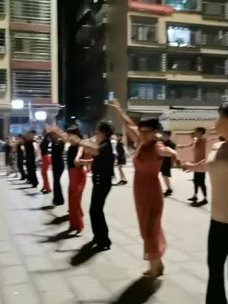 因为热爱所以坚持， 喜欢跳舞的一起来