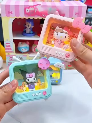 谁能拒绝可可爱爱的电视机小夜灯呢 #hellokitty #小夜灯 #三丽鸥 #电视机小夜灯 #快分享给你的好友