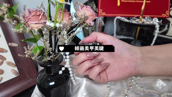 绵阳倾画美甲美睫新店开业做个甲片49.9,本甲39.9,睫毛也只要49.9#dou上热门美甲 #美甲 #倾画美甲美睫 #绵阳美甲店