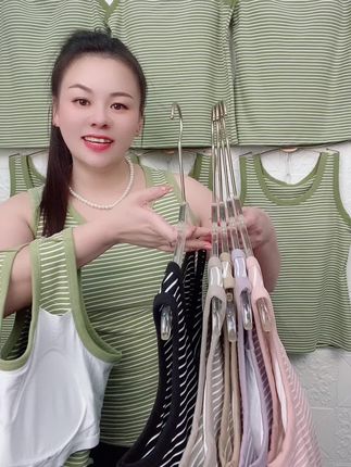 #面料舒适透气 #秋冬新款 #保暖背心 #固定杯垫