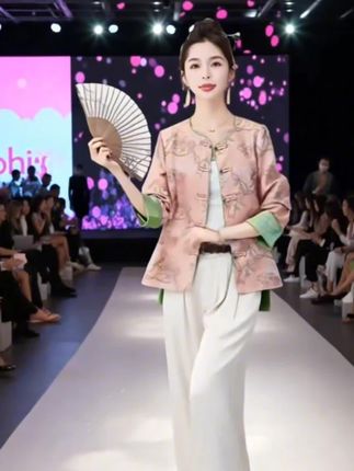 新中式国风提花外套女,春秋新款撞色短款复古盘扣改良唐装上衣#外套#新中式穿搭 #国风@DOU+小助手