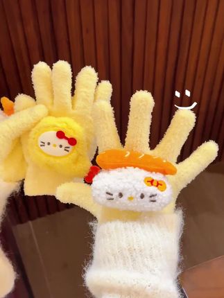 男朋友送的手套,可爱吧 #也太可爱了吧 #这个冬天不怕冷 #送女朋友 #是时候安排一下了 #又是一年冬将至