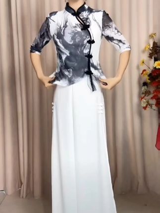 中国风旗袍领舞蹈和弹力水墨画古典舞上衣现代舞练功服女#显瘦百搭舞蹈服 #洋气新款旗袍领舞蹈服。