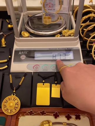 无事戒指 #戒指 #周大福素圈戒指 不掉色南非合金材料 无事戒指