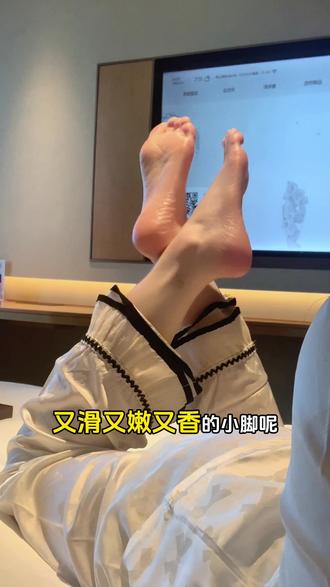 再用下去脚都要比脸嫩了!#护足霜#足部护理#润足霜#margaret护足霜