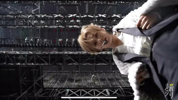 #时代少年团六周年 #时代少年团纪录片 #这就是爱 #张真源 #时代少年团贵阳演唱会 纪录片是sdfj最伟大的策划,二代的底色是温情,爱是什么在此刻具象化💛,看纪录片好像重回22日演唱会🍿