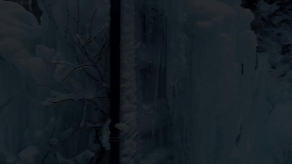 密云清凉谷冰瀑免费打卡攻略闺蜜亲子都能冲的0难度秘境周末必去 冰爪建议提前网购(20 元起),景区买更贵
民宿住宿干净清静,垮炖鱼是特色,值得一试
清凉谷景区门票36 元,但你询问燕鑫福民宿大姐后,
门口小河玩冰,只看冰瀑不进景区核心区免费#冰瀑 #京郊游 #密云旅游 #清凉谷