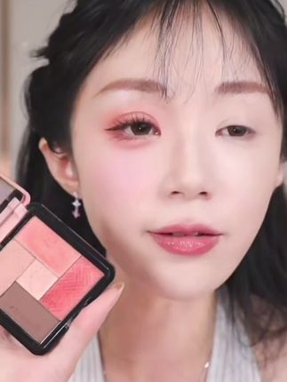 木柯诗新品眼影教程来啦,高级的大地色很显气 质很美! #眼影盘推荐#眼影#新手眼影