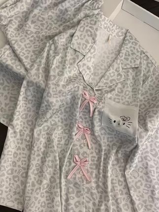 #谁穿谁好看系列 #舒适家居服 #睡衣控 #甜美穿搭 #睡衣家居服 @DOU+上热门