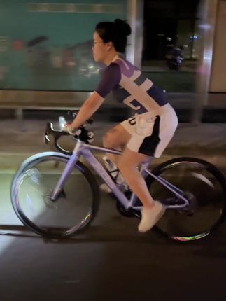 艾特你的好姐妹出来骑车啦#自行车 #公路车运动 #公路车