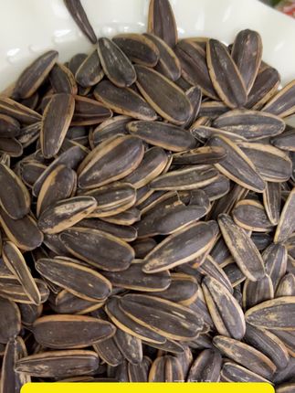 老配方瓜子还是小时候的味道#五香瓜子 #小时候的味道