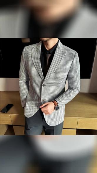 穿上这件格子西装,告别尴尬搭配,运费险让你无忧试穿! #男生穿搭 #品质男装 #冬季穿搭 #高级感穿搭 #西装是男人最好的医美