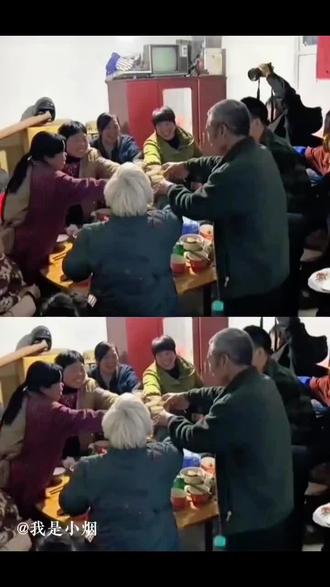 投胎到一个幸福温馨的大家庭里的概率堪比中彩票#dou上热门 #家人这一页应是椿萱并茂 @抖音小助手