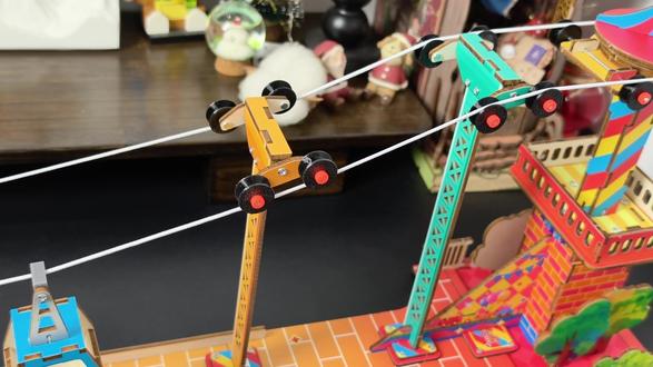 你知道带孩子亲手拼一台能真实运转的#缆车 模型,他会多有成就感?#手工diy #手工制作 #儿童益智 #模型玩具