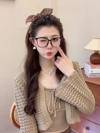 #发箍这样戴好美#显脸小高颅顶发箍#高级感穿搭#网红发饰