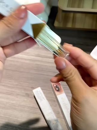 眼睫毛滋养液自然睫毛液根部卷翘眉毛显长短假睫毛膏精华液营养液#睫毛营养液自然靓丽 #睫毛营养液推荐