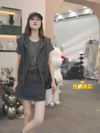 熙薇【旧梦斑斓】卫衣马甲#时尚气质穿搭 #高级穿搭 #气质美女穿搭 #时尚穿搭时尚穿搭时尚 #气质范