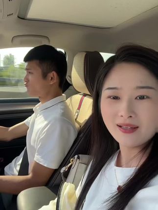 这个酸豆角我吃了很多了,嘎嘎好吃,酸酸甜甜的,而且带着又方便独立包装的,主要是吃了有利于咱们第二天早上方便~哈