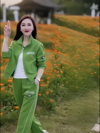 #休闲运动服套装 #减龄气质 #休闲百搭 #面料柔软舒适 #新款时尚女装