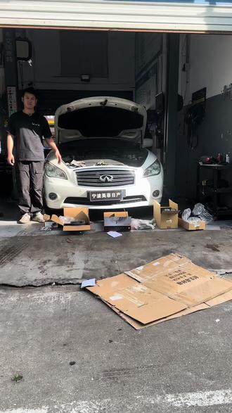 Q70L更换气门室盖 事故喷漆 #英菲尼迪 #q70l