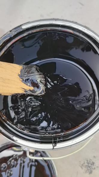 原油的蒸馏过程,石油沥青的由来#河北祥倍沥青厂家 #国标十号 #石油沥青片 #出口沥青