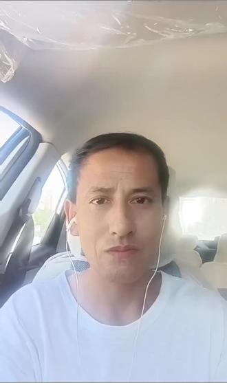 接女儿吃中午饭,来早了。唱首革果香…