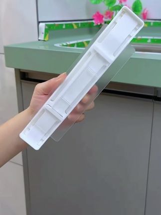 #热门 平时买菜回来的购物袋,用这个小架子就能充分利用起来不会浪费,用完折叠关上不会有异味小飞虫,还不占空间,真的很实用! #垃圾袋挂架 #厨房好物 #方便又实用