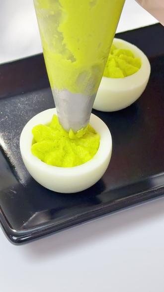 ✅让娃爱上吃蛋的100种花式做法 🎄圣诞魔鬼蛋#圣诞美食 #儿童美食 #辅食 #鸡蛋的神仙吃法 #创意美食