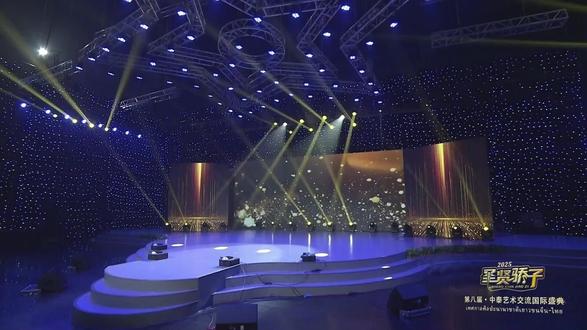 中泰歌手跨国合唱!神仙嗓音碰撞,治愈又上头✨ #中泰合唱 #中国男歌手 #泰国女歌手 #命运 #泰语歌曲