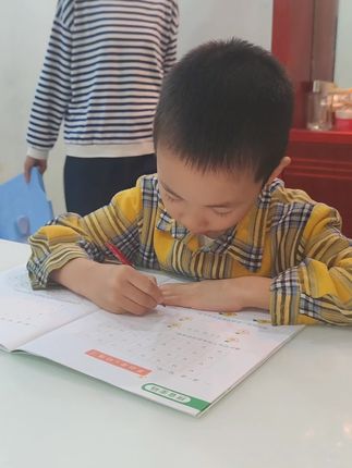 #学习用品 #矫正器 #文具 #姿势矫正器 #学生用品