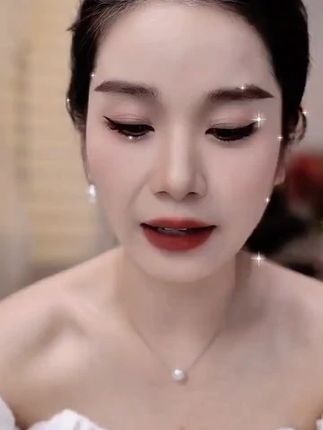 丽沁 925银耳饰 四叶草耳线女轻奢简约气质耳环百搭养耳洞饰品 #银耳饰  #耳线  #养耳洞  #气质耳环