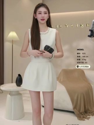 “千金铃兰” 有种娇生惯养的漂亮!精致无袖半裙/背心--时尚套装#时尚穿搭时尚穿搭时尚 #甜妹风 #时尚穿搭 #时尚服装 #时尚感穿搭