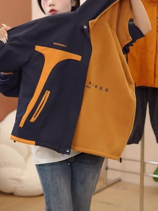 男童外套春秋款中大童男孩秋装连帽风衣洋气儿童冲锋衣休闲帅气潮#连帽外套 #冲锋衣 #男童穿搭 #春秋穿搭 #潮流穿搭