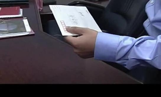 女性视角揭秘现实情感与道德困境,今晚答案揭晓!