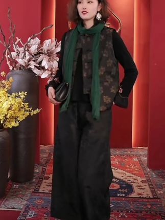 #高级感穿搭 #马甲 #时尚 #洋气减龄 #气质穿搭