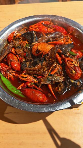 酱板鸭臭豆腐小龙虾(湘当笨)