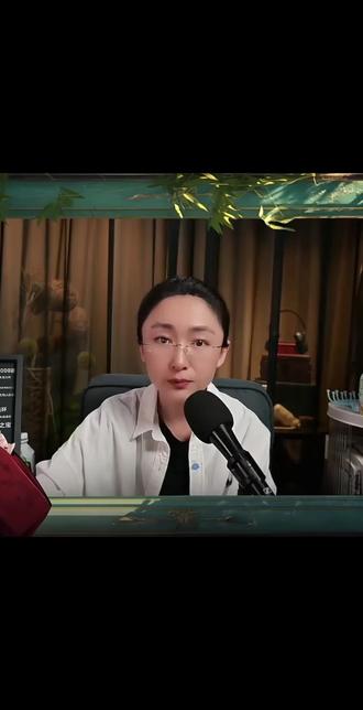 裹小脚怎么来的,吃瓜蒙主谈断脚#裹小脚 #吃瓜蒙主