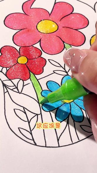 挖到一款bling bling的宝藏马克笔,画画一支顶两支,画出来的图案像银河一样闪#文具安利#双头马克笔#画画#马克笔 #花