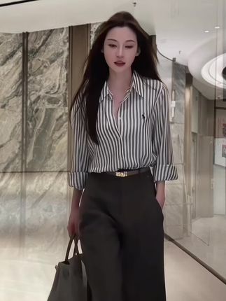 #高级感穿搭 #简约大气 #裤子推荐 #穿出高级感 #女装穿搭