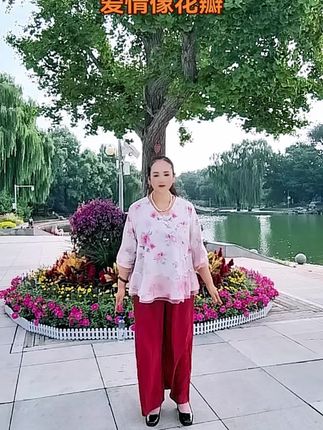 早上好,感谢家人们一路的支持与陪伴,祝家人们身体健康,全家幸福!心想事成,财源广进!