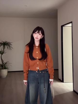 #松弛感穿搭 #甜酷女孩 #设计感穿搭 #秋季新款 #上新