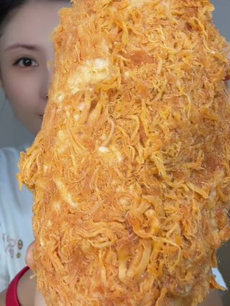 谷物元塑新品,芋泥肉松包!肉松退多了!还不干巴,湿润且有嚼劲,咸甜口的!肉松控和芋泥控赶紧趁着🔥尝鲜 试试😋 #谷物元塑 #芋泥肉松面包 #谷物元塑新品 #早餐面包