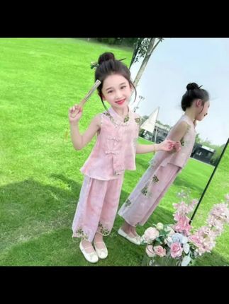 汉服女童棉绸套装夏季2025新款洋气时髦儿童新中式夏装女宝两件套#洋气上档次 #面料柔软舒适 #超萌超可爱 #无线回购的宝藏单品 #夏季必备