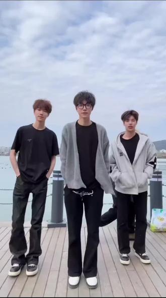 ZLAYCO阿拉伯文刺绣【星辰与明月】藏蓝微喇显瘦运动百搭长裤卫裤#百搭卫裤