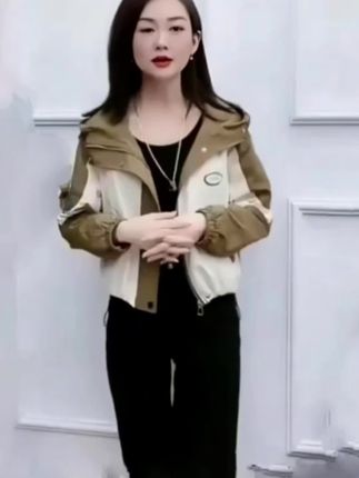 #冲锋衣外套