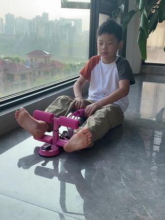 暑假有空就练练#仰卧起坐,仰卧起坐仅仅是为了考核!在家也可以锻炼身体# 仰卧起坐辅助器 不用人压腿,一个人就能做起来!也适合成人#居家锻炼