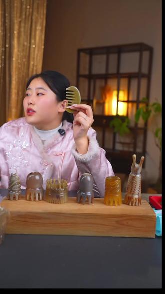 轻松解决头皮烦恼,牛角梳免费退超安心!