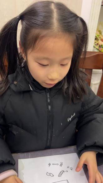 你们觉得我画的好看吗?#画画画画画 #简笔画画 #绘画 #垃圾分类 #简笔画