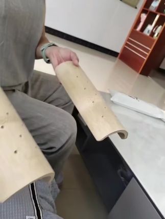 五年老楠竹的妙用你知道吗?有可以垫腰的,还有可以放在脖劲可以当枕头用,真的是舒服#楠竹枕头 #护劲枕 #抖音爆款 #中老年人必备 #健康睡眠