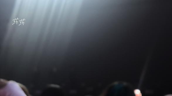 #oner狂欢巡演日记 #oner #superlive
在西安的《比巴啵》,甜甜甜🍬